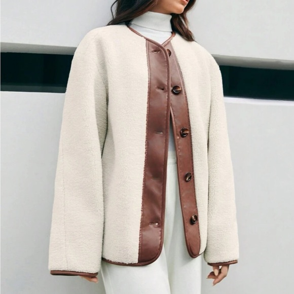 Contrast ivory & brown button front teddy faux Sherpa overcoat jacket cardigan - Picture 3 of 8